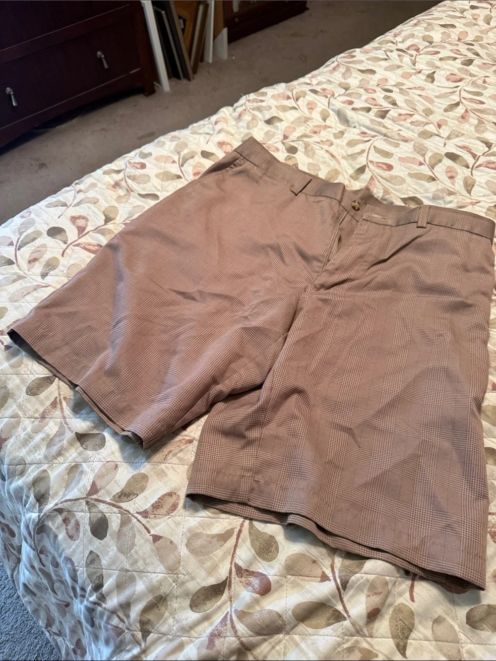 PGA Tour Men's Plaid Flat Front Shorts - Light Brown